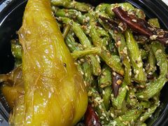 炒豆角-咱家王新国把子肉(县东巷店)