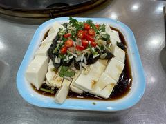 -屯老二农家铁锅炖·行业领军者(梅江店)