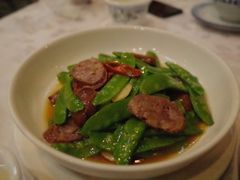 荷兰豆腊肠-老妈私房菜