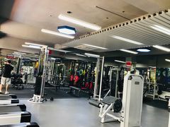 -耀恒健身(南浦地铁店)