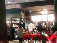 -星巴克臻选(南京金茂览秀城店)