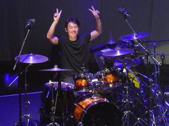 -交通银行前滩31演艺中心