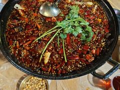-鸿顺老铁锅美蛙鱼府(解放碑店)