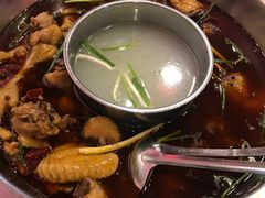-重庆烧鸡公火锅(簋街店)