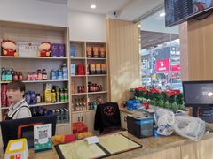 -江城燕子大排档(江汉路步行街店)