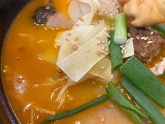 招牌丸子米线-薛三郎小锅米线(小寨海港城店)