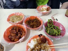 -咱家王新国把子肉(县东巷店)