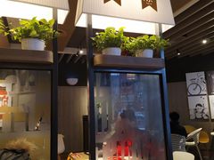 -肯德基(中纬店)