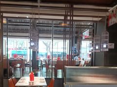 -阿瓦山寨·湘菜现炒·剁椒鱼头王(咸阳总店)