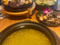 -一朵菌·野生菌探索家火锅(南亚店)
