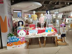 -孩子王(静安大融城店)