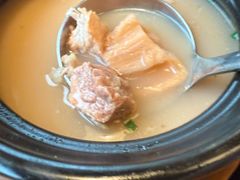 -莲餐厅·湖北菜·潜江小龙虾店(愚园路店)