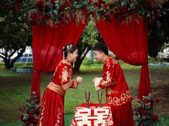 -经典婚纱摄影美学馆·私人定制