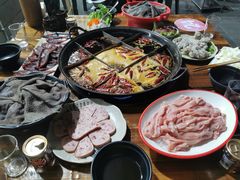 -铜元老码头鳝鱼火锅