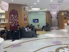 -雅悦齿科(顾村公园店)