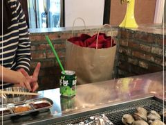 -马路牙子烧烤音乐酒馆(望京店)