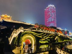 -中国宜宾·长江地标广场