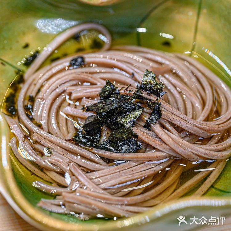 米其林星厨匠心制作，还原地道的板前料理味道 | 荣一代目