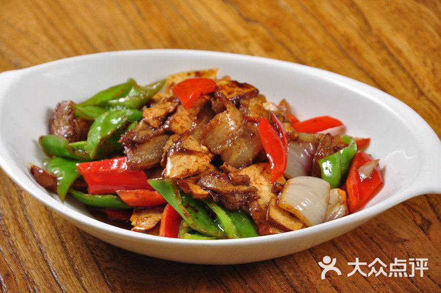 青花小镇尖椒藕丁图片-北京江西菜-大众点评网