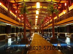 客房走廊-月亮河温泉度假酒店