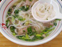 -小椒羊.羊肉粉 龙虾 羊肉串(新地旗舰店)