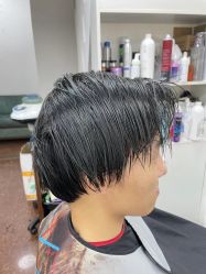 -乾健·烫染·接发SALON
