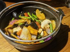 八鲜过嗨-马灯部落·西湖边的创意山景餐厅(虎跑动物园店)