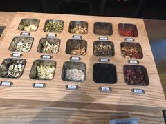 -1828王老吉·草本新茶(珠江新城地铁站店)