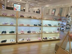 -hotwind热风(重庆悦荟店)