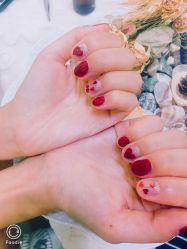 -U mi Nail美甲工作室