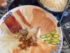 -桥香园过桥米线(国贸店)