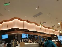 -奈雪的茶(青岛卓悦里INTOWN店)