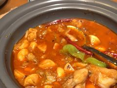 -云海肴·汽锅鸡·云南菜(天山百盛优客店)