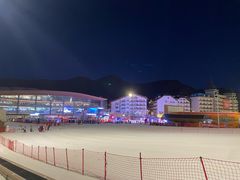 -富龙滑雪场