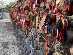 -百里峡七彩艺术小镇