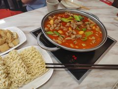 -彭记铁锅肥肠(东四总店)