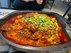 -江边城外烤全鱼(世茂广场店)