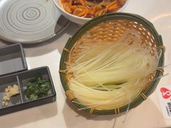 -喃喃椰·糟粕醋·椰子鸡火锅(七堡花园店)