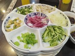 -老北京炸酱面大王.铜锅涮肉(朝阳门店)