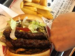 -FATBURGER 特富客汉堡(外交公寓店)