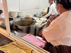 -文山荷鲜居(翠湖店)