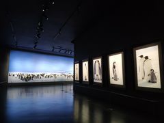 -罗红摄影艺术馆