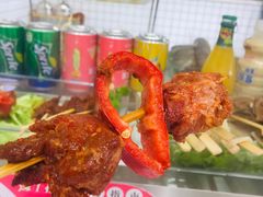 -逸山伍自转小火锅(纺织品店)