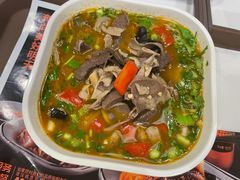 牛杂粉-魏家凉皮(大雁塔南广场餐厅)