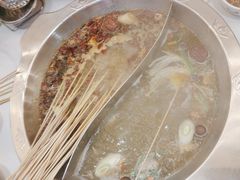 -辣八香新疆孜然串烤火锅(环球港店)