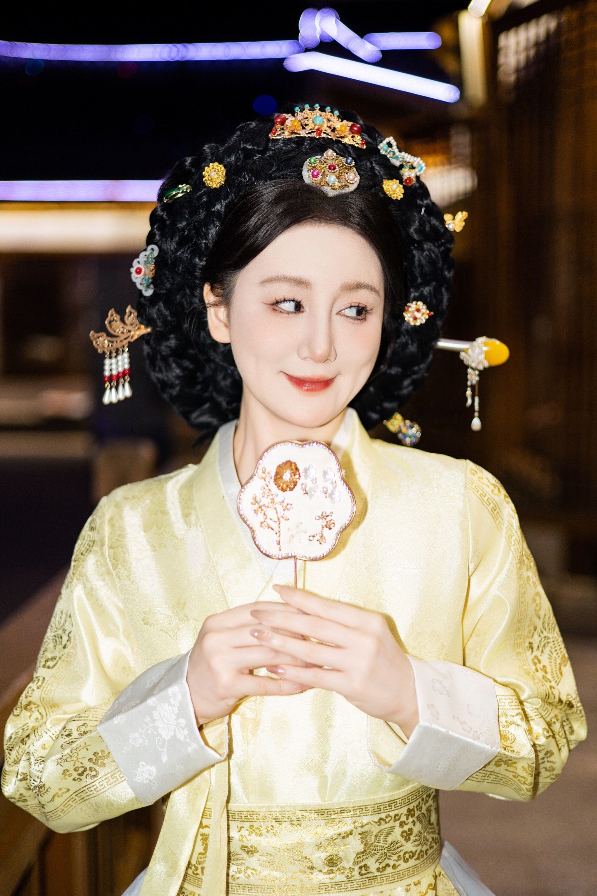 延吉写真,一秒出圈的宫廷系列,在延吉开启大女主的人生新副本