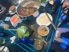 -唯爱KTV聚会餐厅(仙林东城汇店)