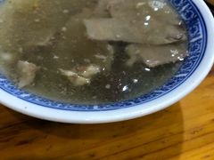 牛肉汤-大陈鸿源牛肉馆(大陈总店)