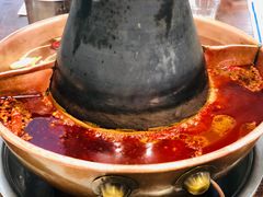 -楼外楼大刀肉传统火锅居(幸福街店)