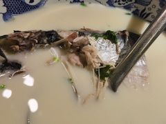 -南京金牛湖巨碗鱼头